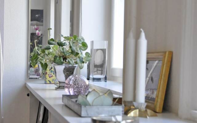 1 Bedroom Apartment near Christiania 308 - 1