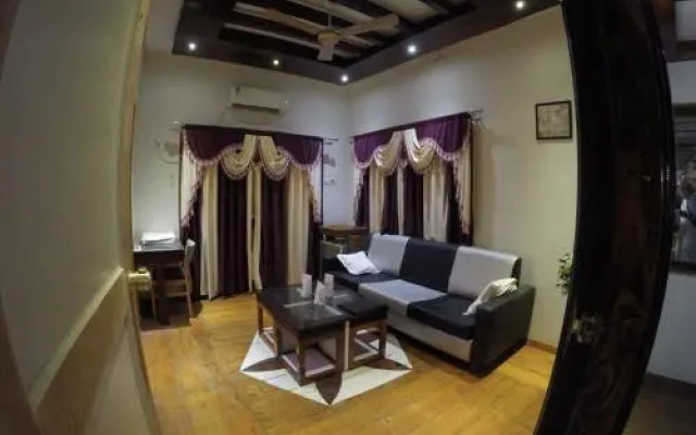 Hotel Bhagyoday Palace