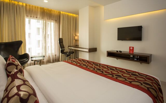 OYO 10881 Hotel Club 29