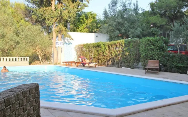Villa Sveti Kriz