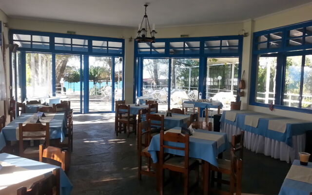 Apollo Beach Hotel
