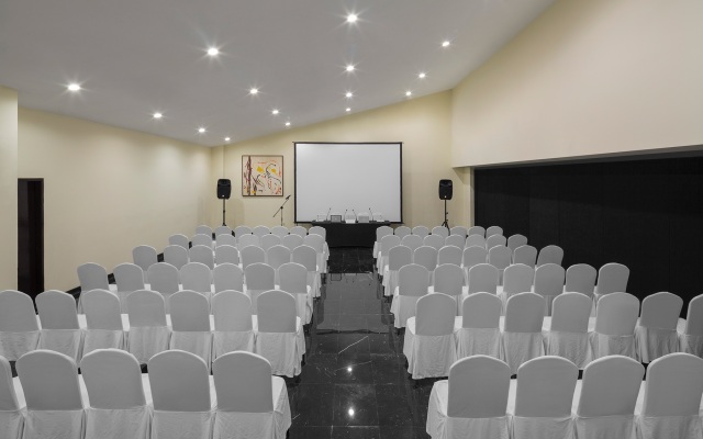 Smart Cancun The Urban Oasis