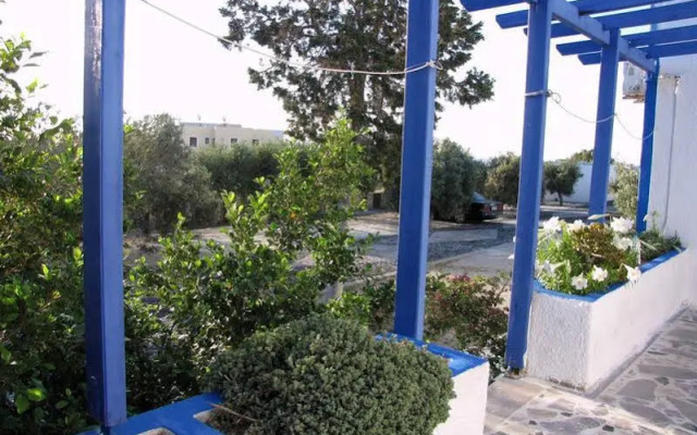 Perissa el mar rooms