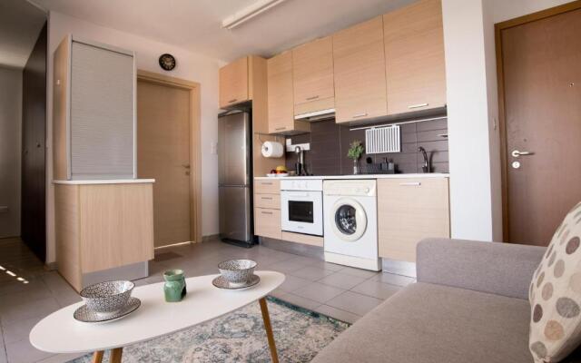 Cozy Atelier*Nicosia City*Free Parking & Wifi Welcomes U!!!