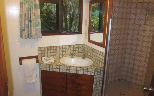 Raina Holiday Accommodation