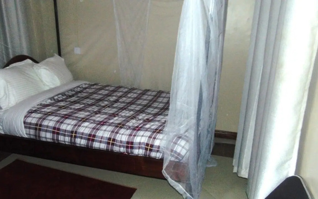 Rest-Inn Lodge