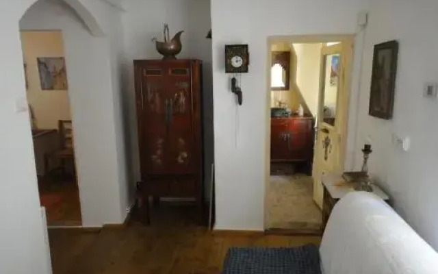 Dominic Boutique Tamplarilor