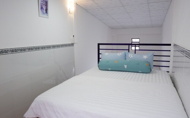 Winter Spring Homestay Center