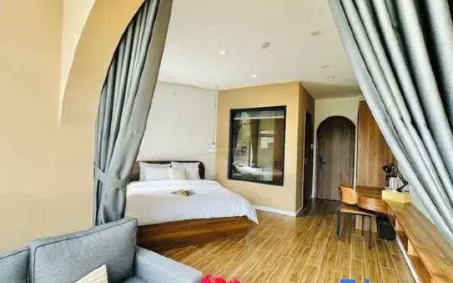 QR Hotel Dalat