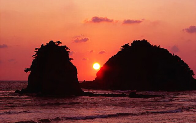 Taean Diana Pension