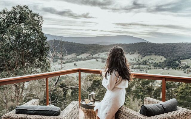 Kangaroo Ridge Retreat