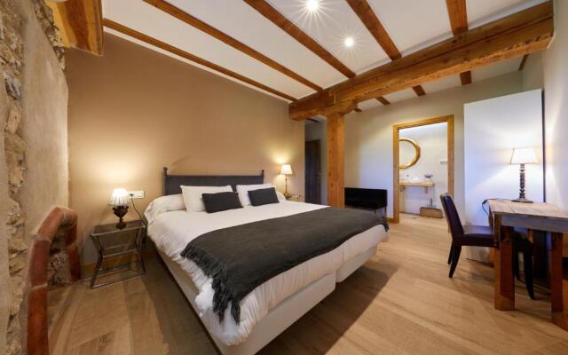 Urain Suites Apartments At Flysch-Coast