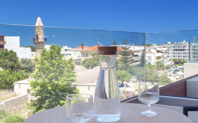 The City Hotel & Suites