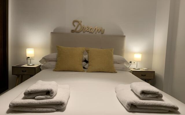 Caleta Homes - Apartamentos Tribuna