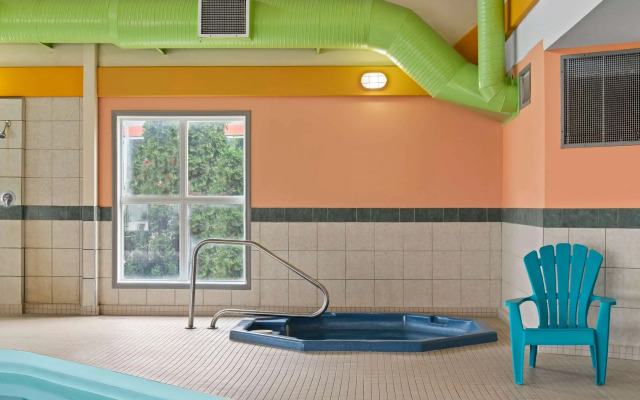 Days Inn by Wyndham Steinbach