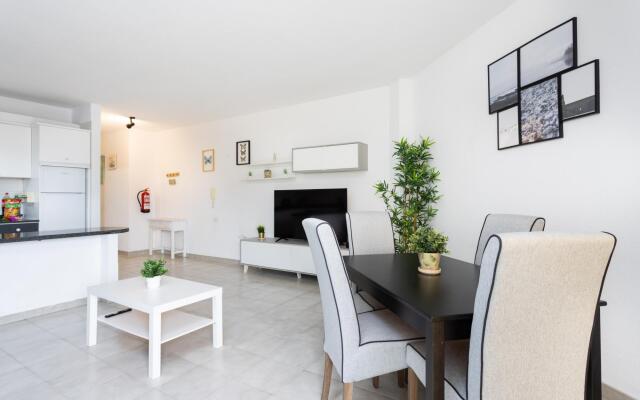 Medano Seastar first line sea view by Edén Rentals