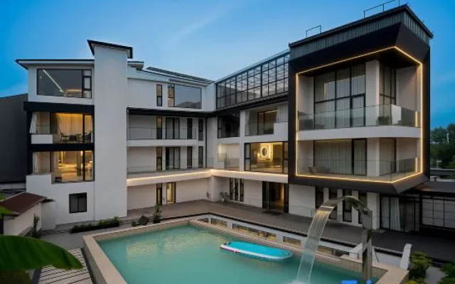 Xijian IXIXIX one Contentent · Private Hot Spring Homestay – Pool – Huzhou