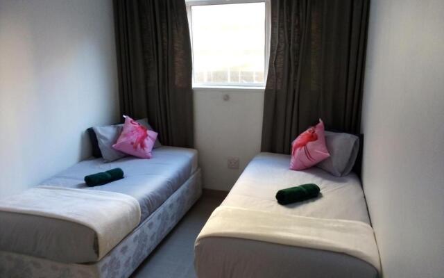 Sandz accomodation at 108