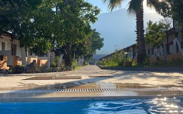 Uğur Beach Hotel