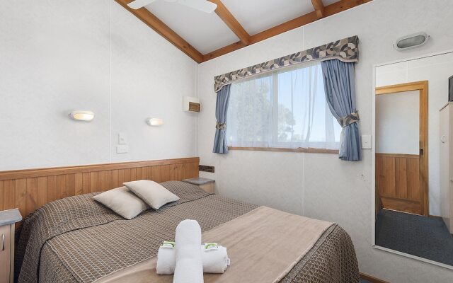 Port Broughton Tourist Park – Guest Rooms – Port Broughton