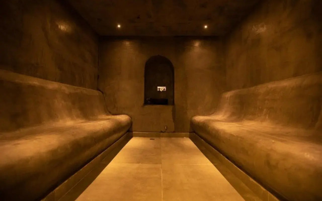 Royal G Hotel and Spa