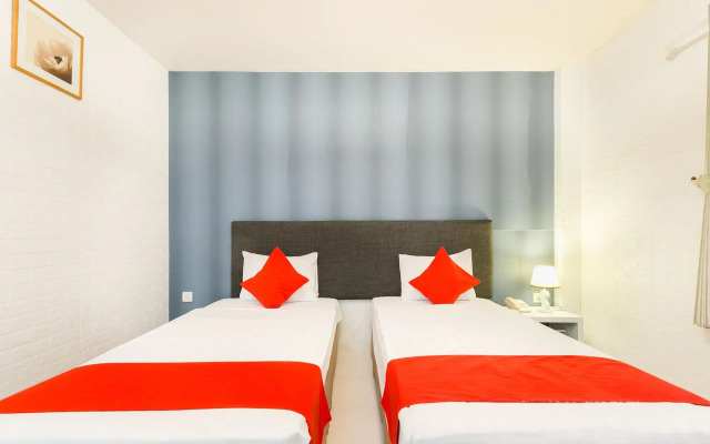 Centana Saigon Hotel