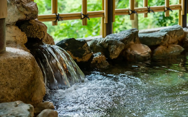 Yamanaka Spa Hanatsubaki