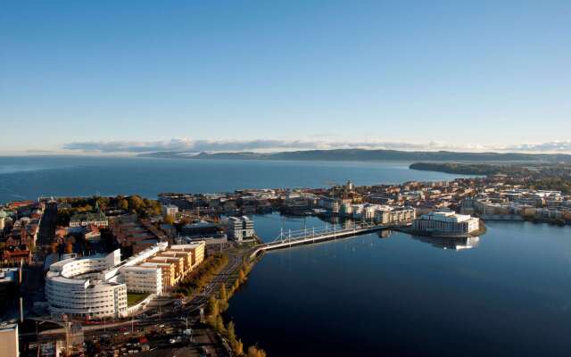Best Western Plus John Bauer Hotel