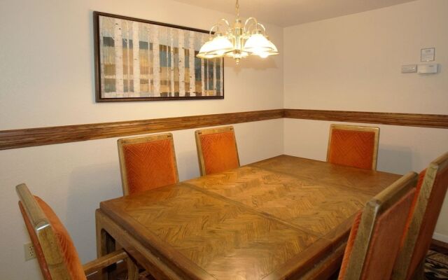 Summit X-ross Roads Condo