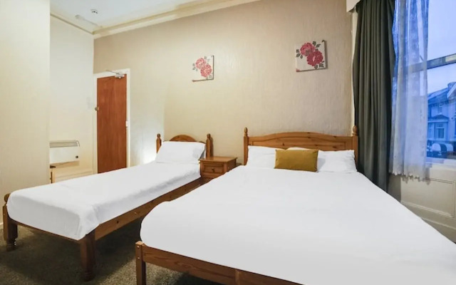 Chesterton Hotel, Blackpool South Shore