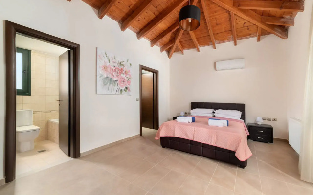 Seven Springs Villas