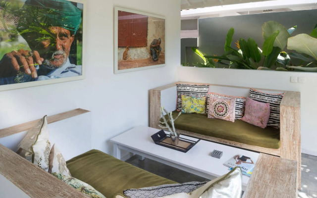 Gili Khumba Villas