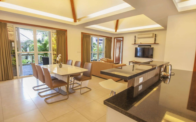 Vida Homes Condo Resort
