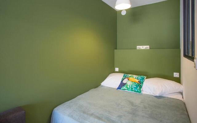 Joli studio avec jardin bord de mer