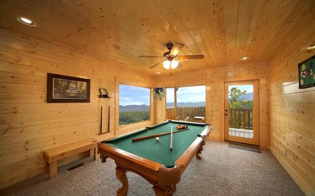 Above the Tree Tops (#49) Holiday home