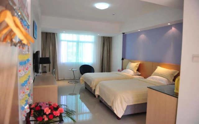 Constellation Hotel