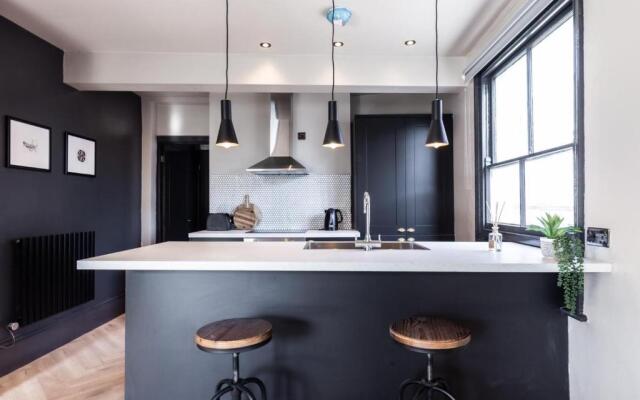 Eden Apartment