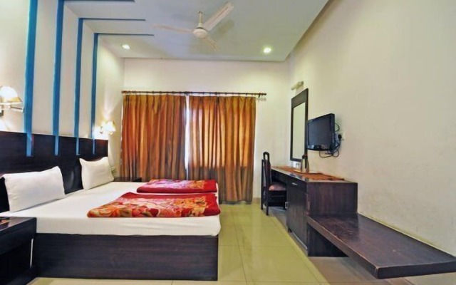 Hotel Raj Darbar