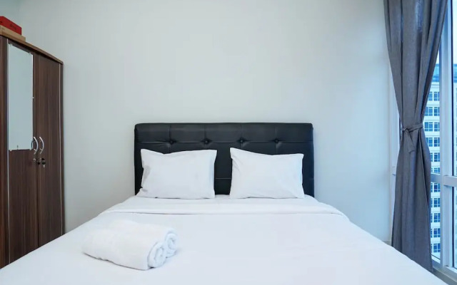 Simply Furnished Studio Apartment at Puri Mansion