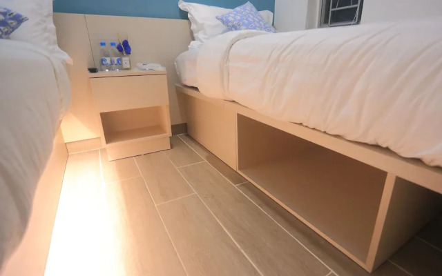 As 1 Hotel