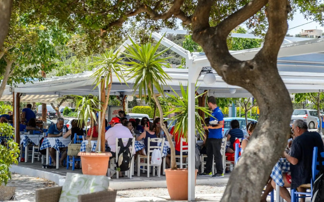 Ammoudara Beach Hotel & Apartments