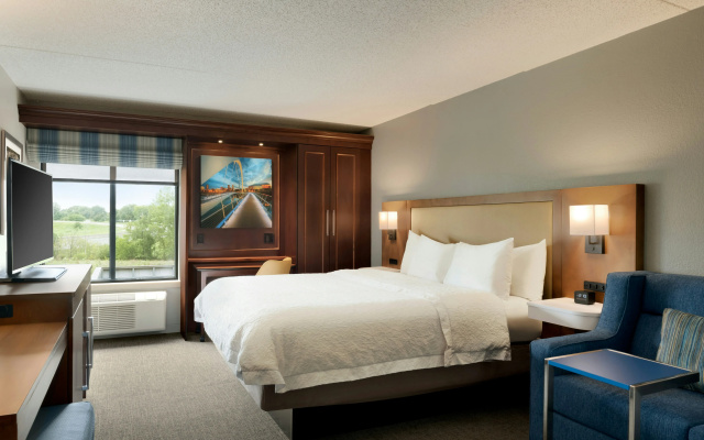 Hampton Inn West Des Moines Lake Drive