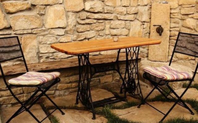 Le Rendezvous Apartment