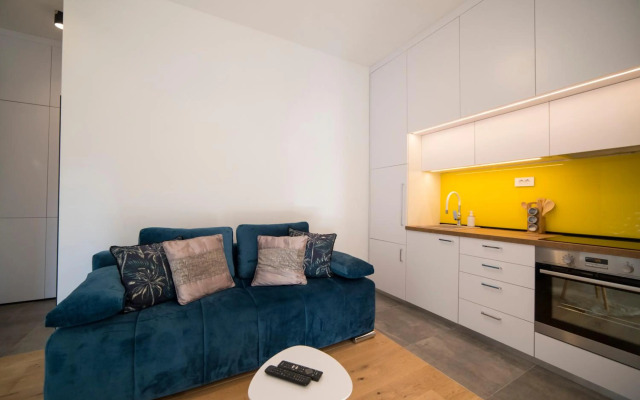 Green Leaf Apartment