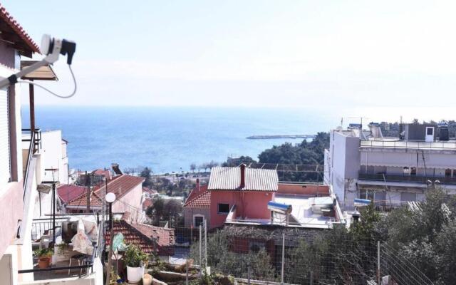 2 Bedroom Art House in Kavala