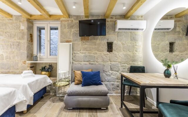 Luxury Rooms Miara in City Centre