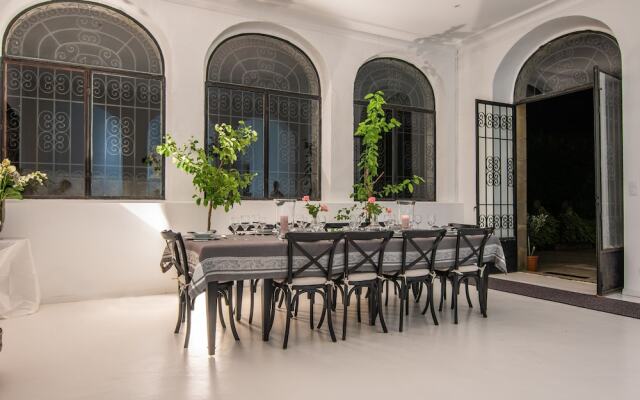 Chateau Terre Blanche