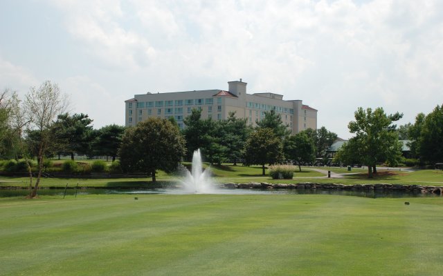 Holiday Inn University Plaza-Bowling Green, an IHG Hotel