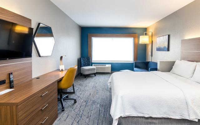 Holiday Inn Express & Suites Louisville Downtown by IHG
