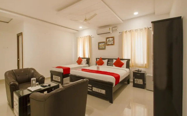 Kamala Residency Inn By OYO Rooms